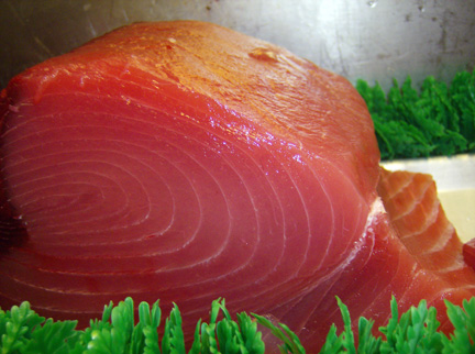 Как подделывают мясо тунца